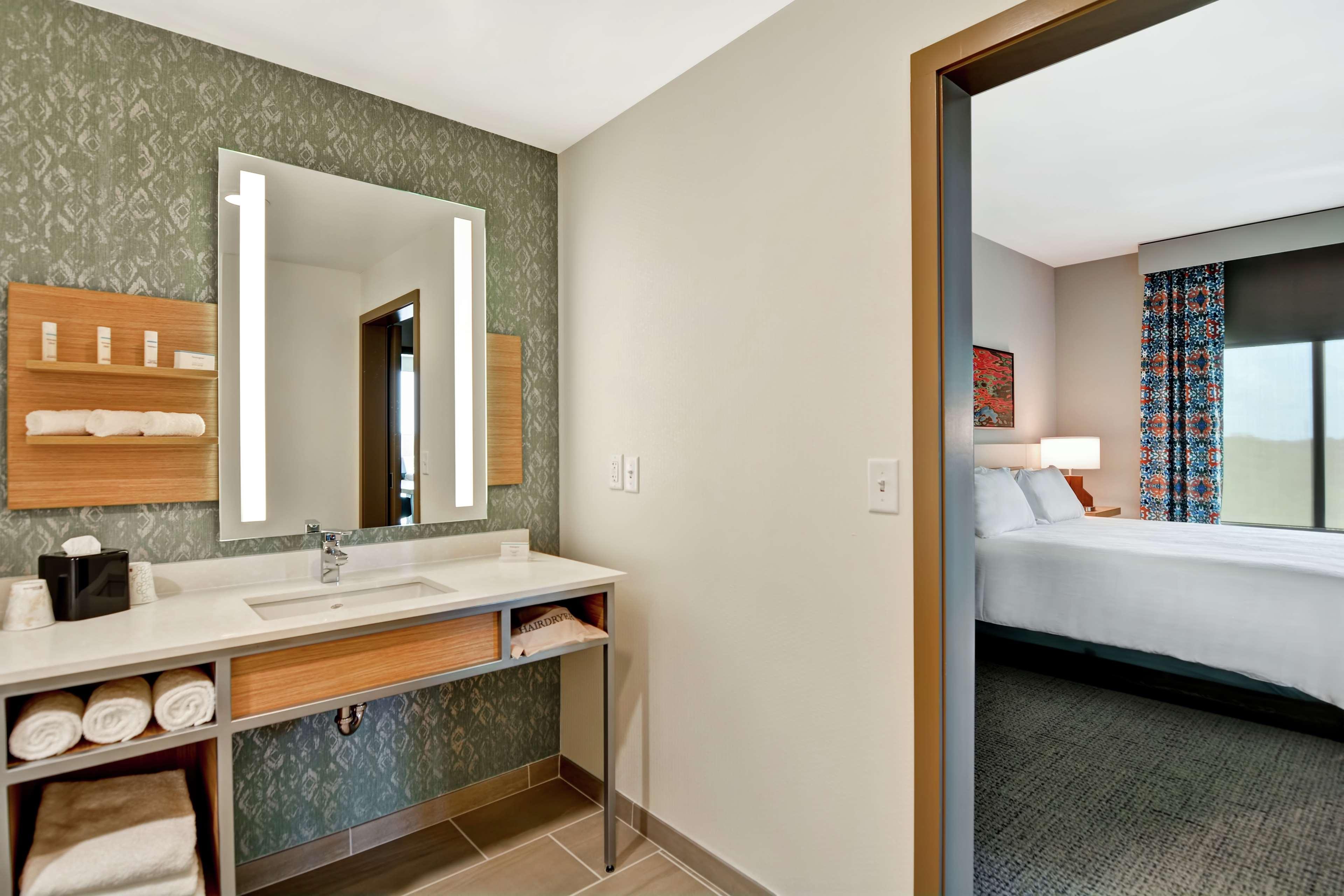 Hilton Garden Inn Biloxi Exterior foto